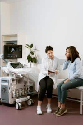 Doctor reviewing IVF results with patient